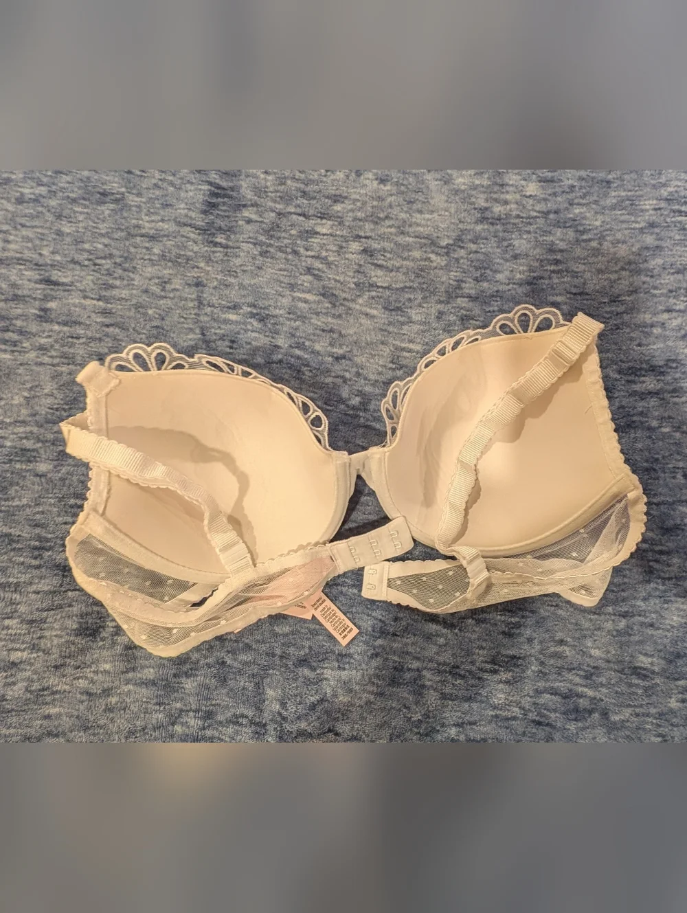 Victoria's Secret NWT White Floral Lace Underwire Bra - Women Intimates - Picture 4 of 5